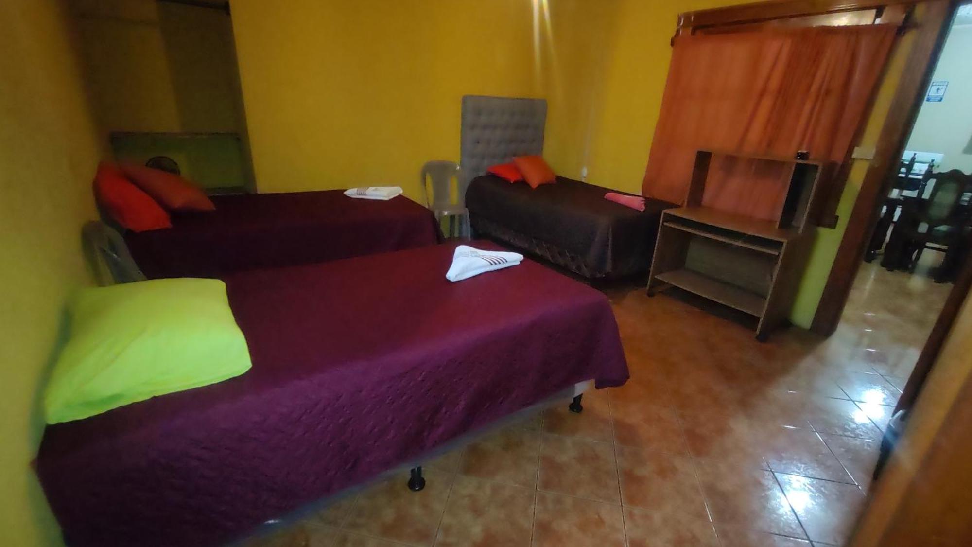 Hosteria Del Centro Santiago Atitlán Eksteriør billede